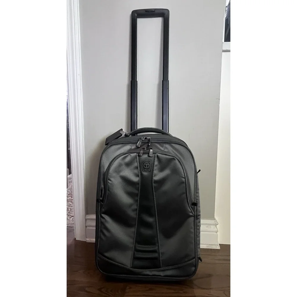 Tumi T-Tech Grey Fabric Rolling 22